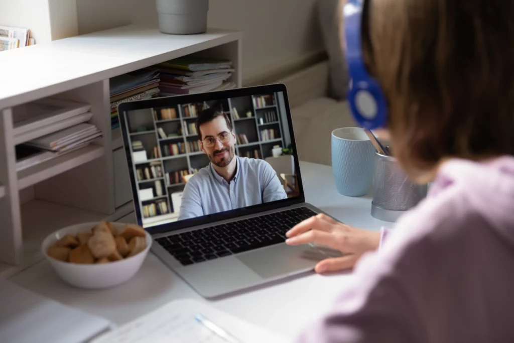 Image of people having an online class